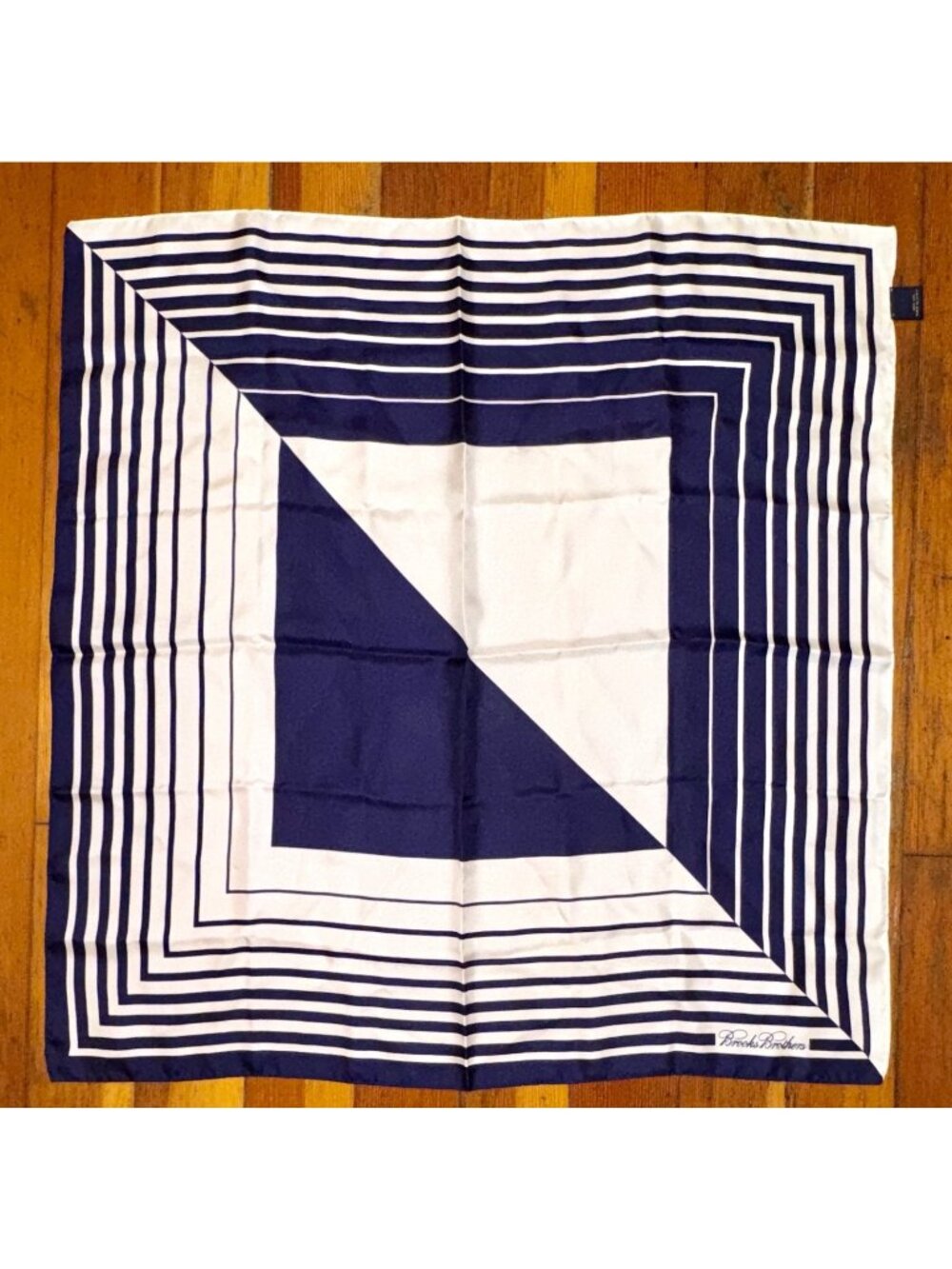 Vintage BROOKS BROTHERS Op Art SILK SCARF Geometric Navy Blue & White 26x26"